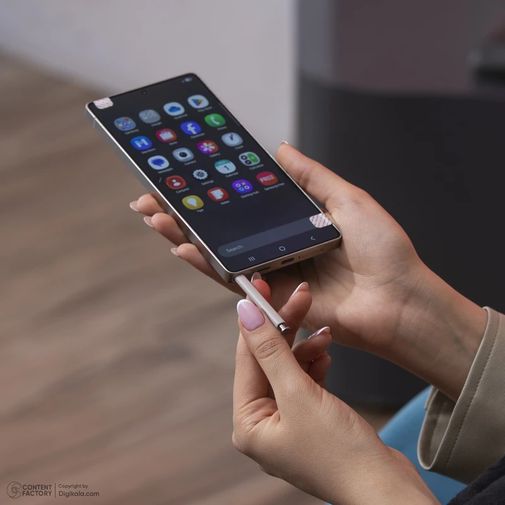 گوشی موبایل سامسونگ مدل Galaxy S25 Ultra دو سیم کارت ظرفیت 256 گیگابایت و رم 12 گیگابایت - پک ویتنام رنگ: نقره ایی آبی — تصویر ۹